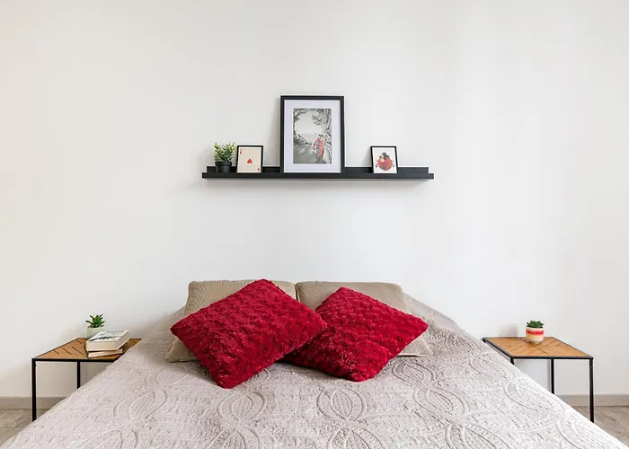 Le Steel-Appart Cosy-Parking-Wifi-Netflix